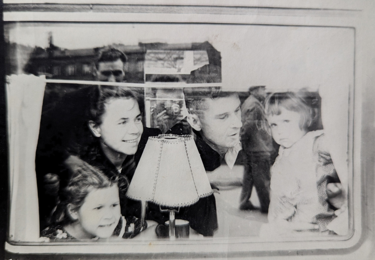 Поездом в отпуск через всю страну