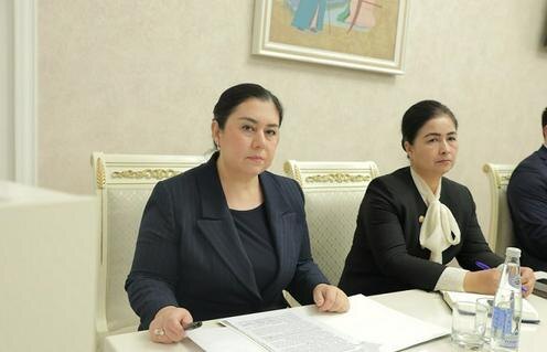 Фото с сайта senat.uz