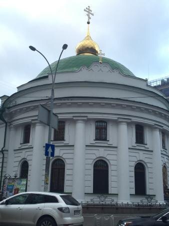   Введенский монастырь в городе Киеве.