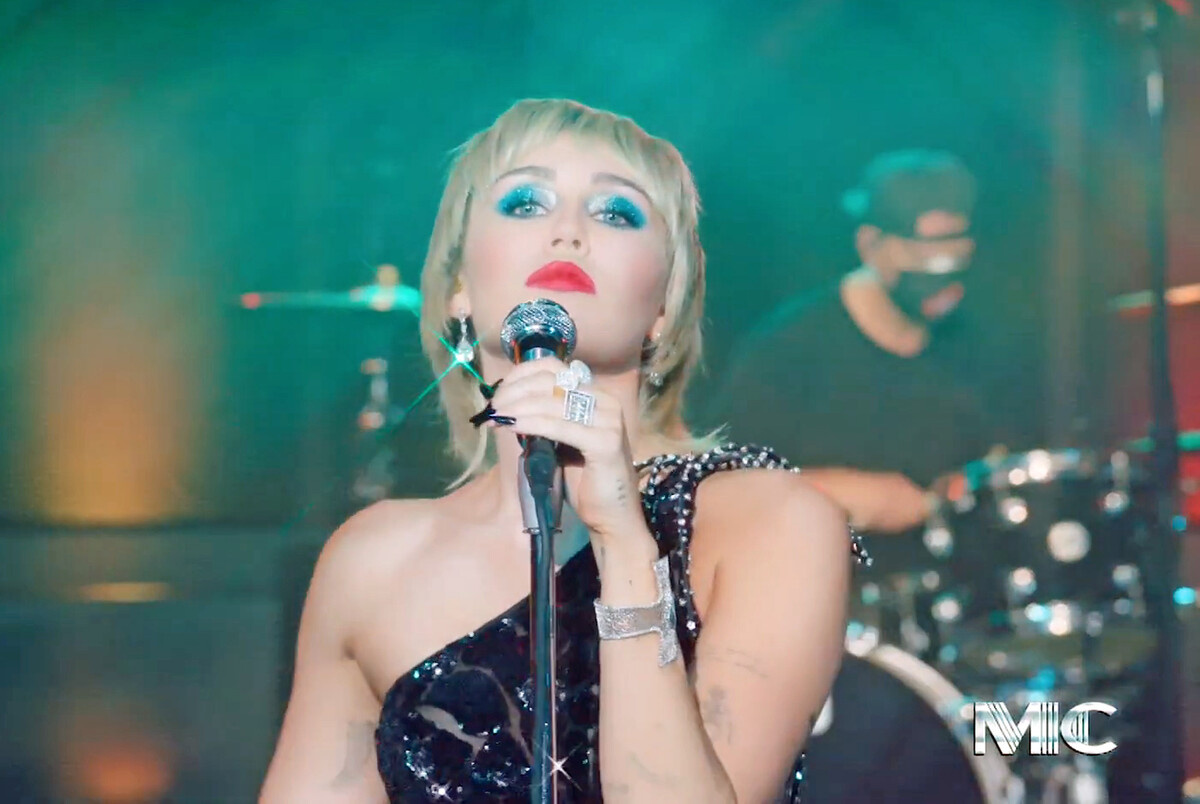     Майли Сайрус globallookpress.com/Nbc