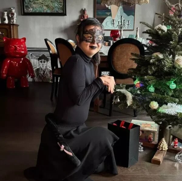    Ирина Хакамада показала дочь. Фото: соцсети