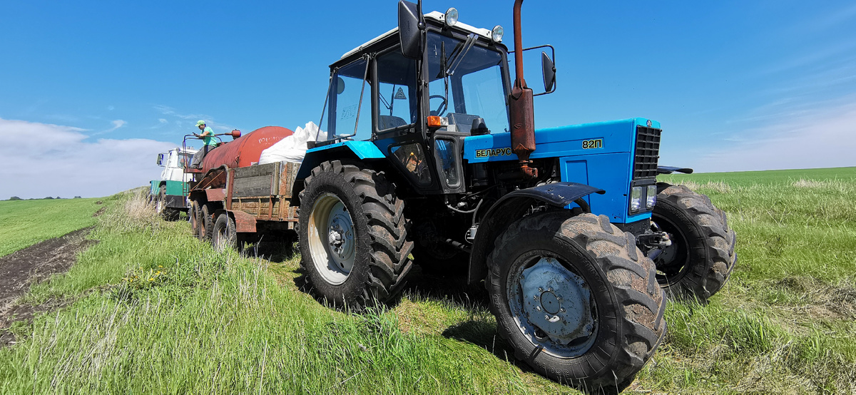 Наш 82п на опрыскивании