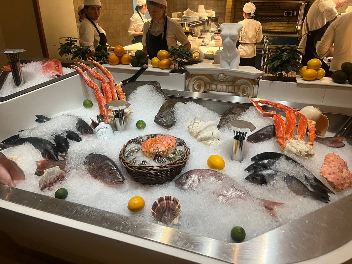 ледяная витрина на 2 этаже