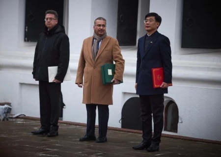    Украина налаживает отношения с Сербией и рассчитывает на продолжение военной поддержки