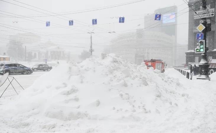 Челябинскую область заметет снегом.