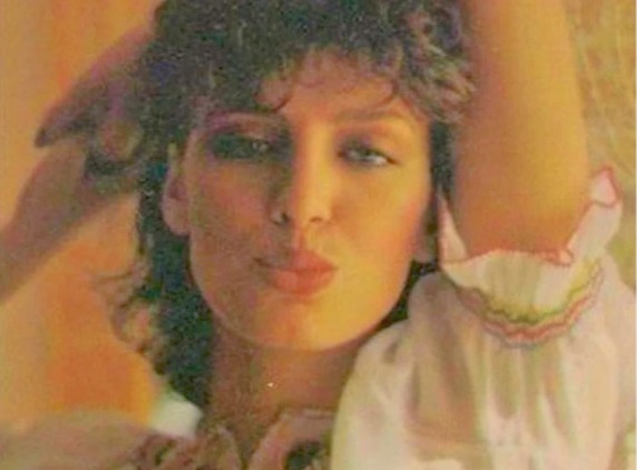 Лия Гасинская, позирует на объектив австралийского фотографа