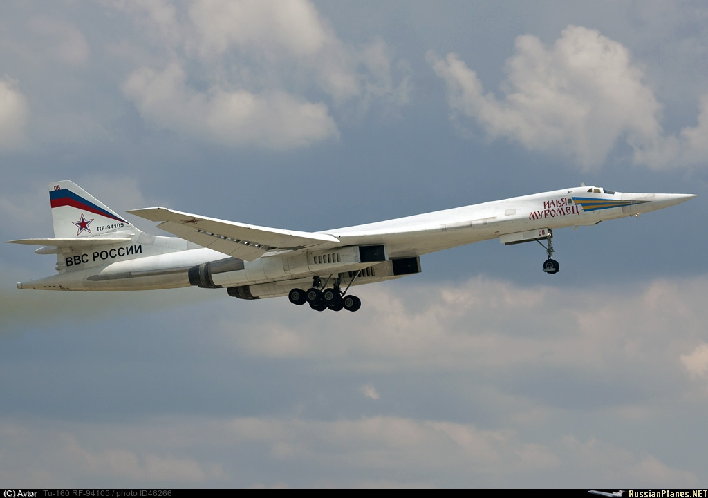 Один из Ту-160 ВВС России носит имя "дедушки" – "Илья Муромец". Фото: russianplanes.net