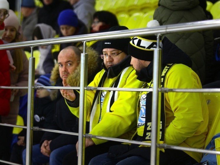     Хабаровский «СКА-Нефтяник» разгромил «Волгу» в Ульяновске. Фото: ХК «Волга»