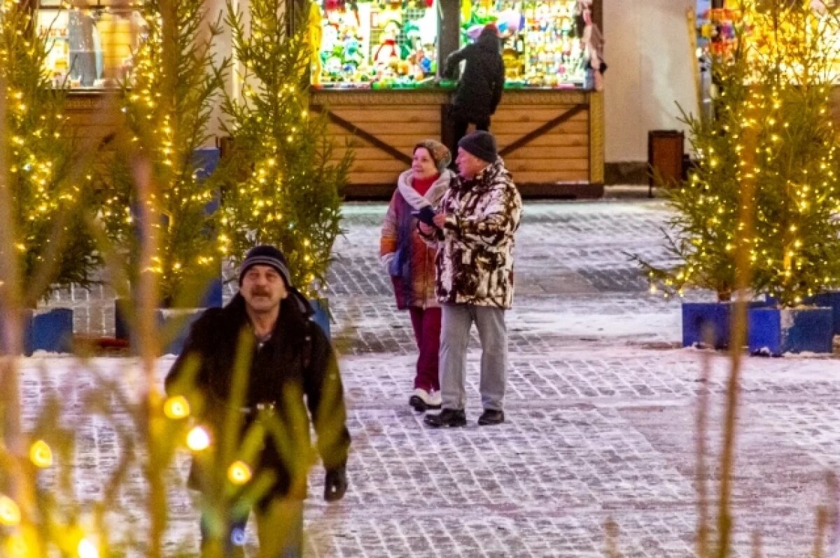    Сдержанно и скромно.