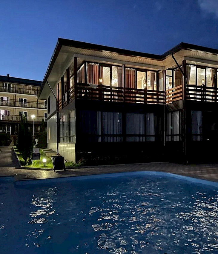 Листайте вправо, чтобы увидеть больше изображений