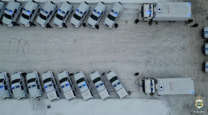    Территориальные подразделения полиции Югры получили 50 новых автомобилей