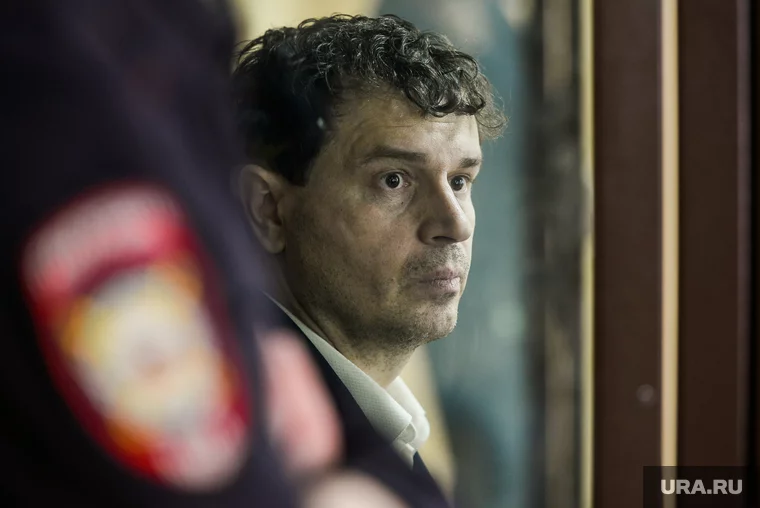 Павел Рябчук получал взятки от студентов
Фото: Вадим Ахметов © URA.RU