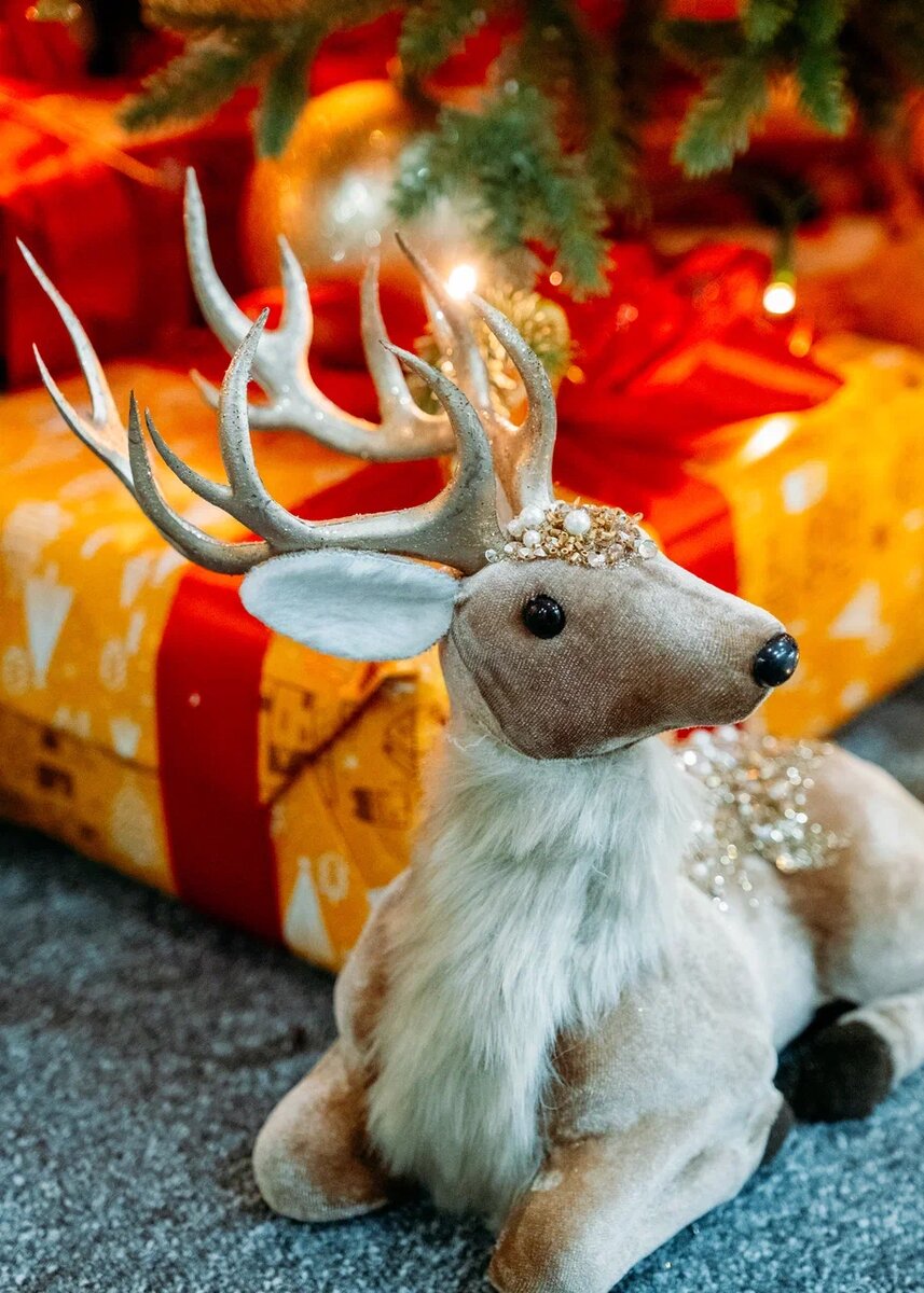 Выполнено декораторами Me Decor