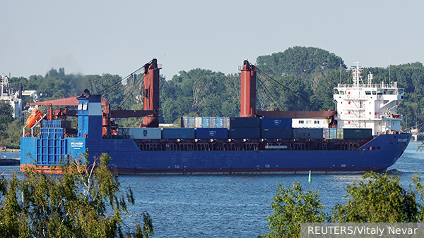     Фото: REUTERS/Vitaly Nevar   
 Текст: Олег Исайченко