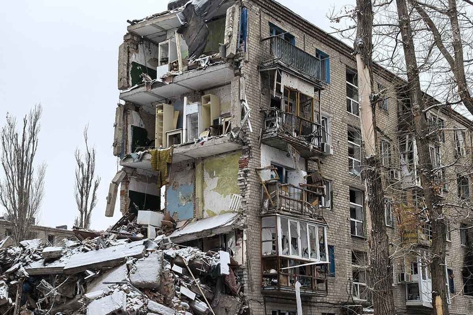    Корреспондент "Комсомолки" отправился волонтером в освобожденную Авдеевку. Юлия АНДРИЕНКО