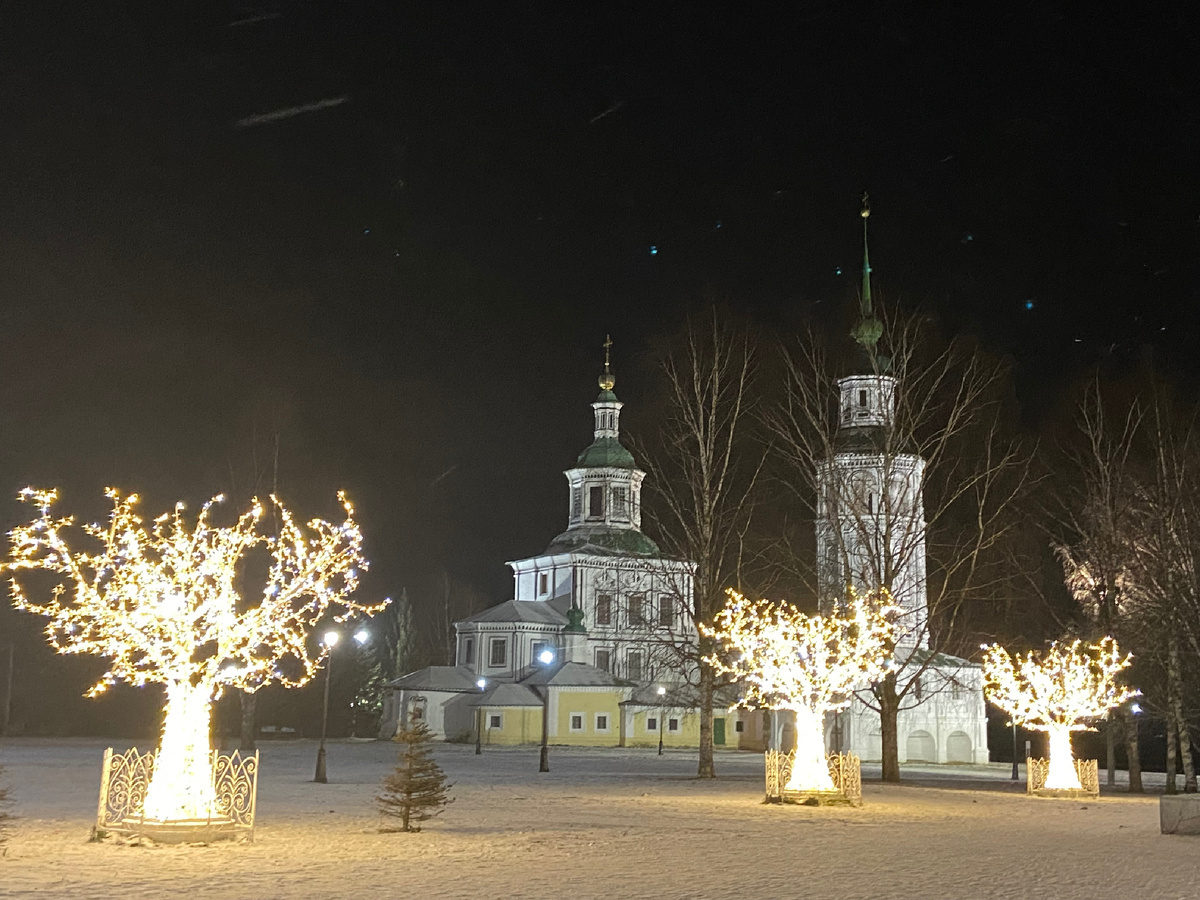 Набережная Устюга зимой