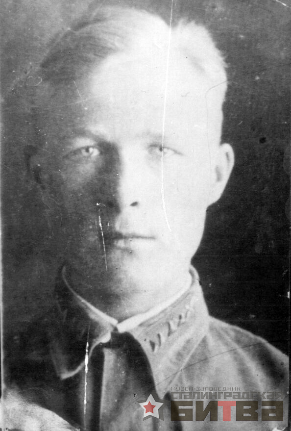 Летчик Александр Попов