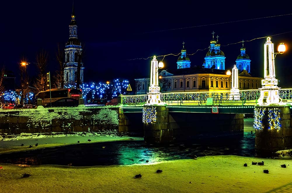 Николайский военно-морской собор, Крюковский канал и красногвардейский мост