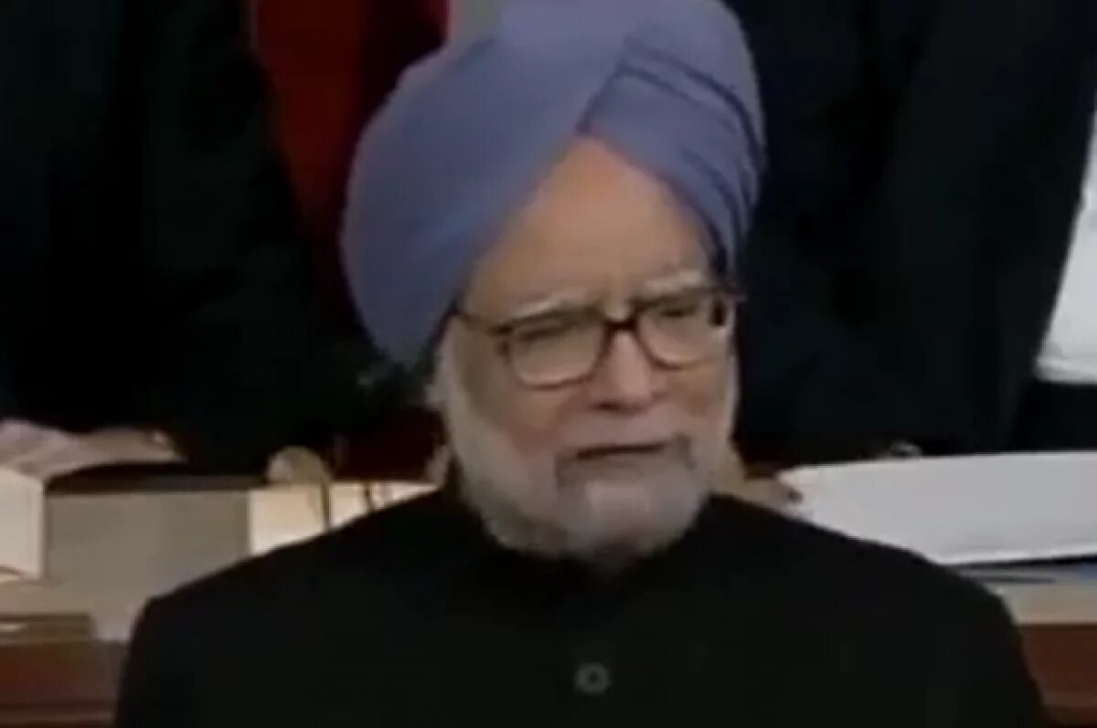    Путин выразил соболезнования из-за смерти бывшего премьера Индии Сингха