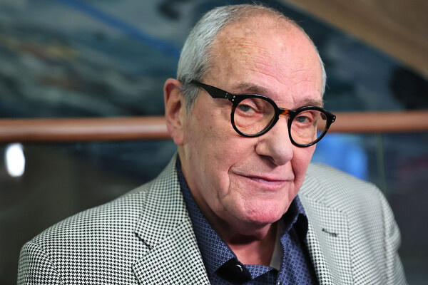 Эммануил Виторган на премьере фильма «Не дождетесь» режиссера Ольги Арлаускас в Москве, 2023 год / Софья Сандурская/ТАСС   📷