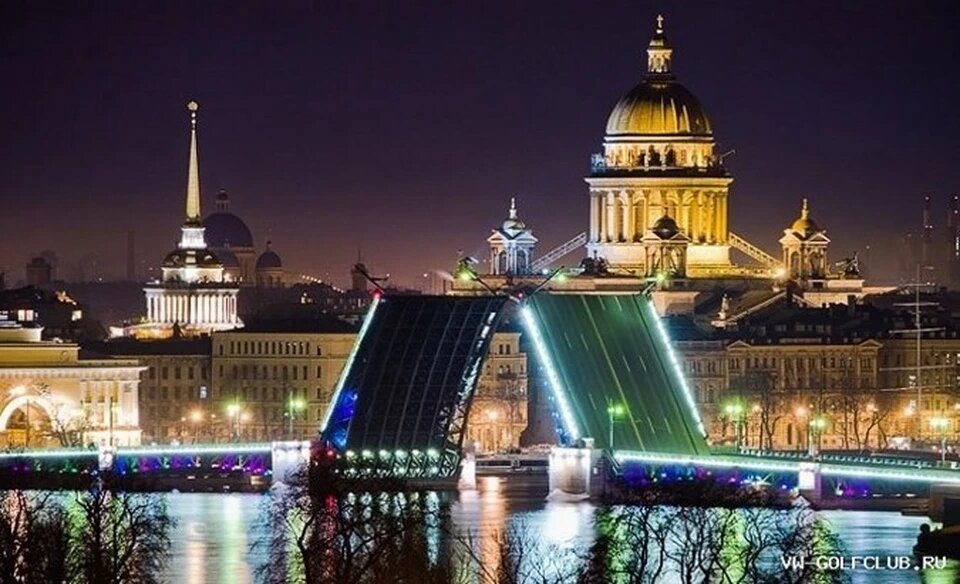 В 2021 году состоялся переезд в мой любимый город.