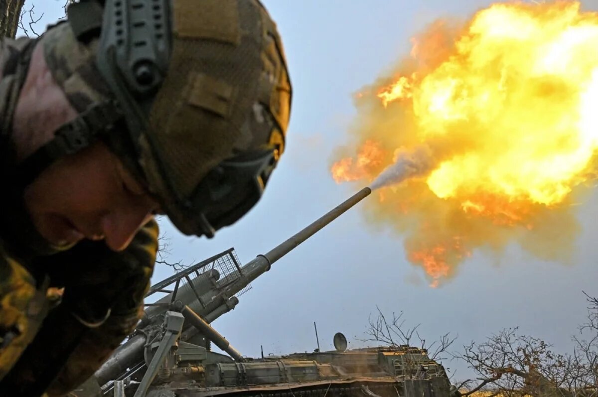    Расчет САУ «Малка» ведет огонь по позициям ВСУ