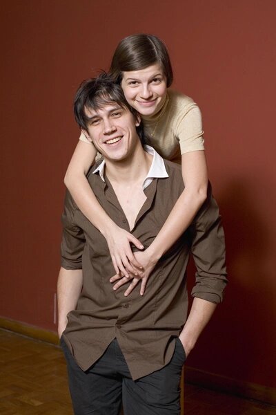 Поначалу Агния не могла поверить, что на нее обратил внимание главный красавчик курса