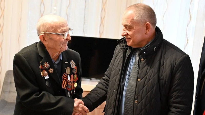    Поздравление ветеранов Фото: Единая Россия