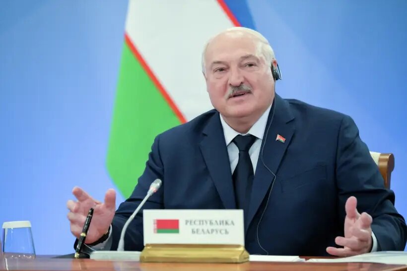  Поставить систему "Орешник" на территорию Белоруссии попросил президент республики Александр Лукашенко   © РИА Новости. Алексей Даничев