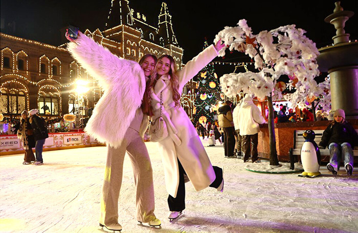    ГУМ-каток на Красной площади.Ярослав Чингаев/АГН «Москва»