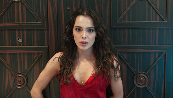 Хафсанур Санджактутан