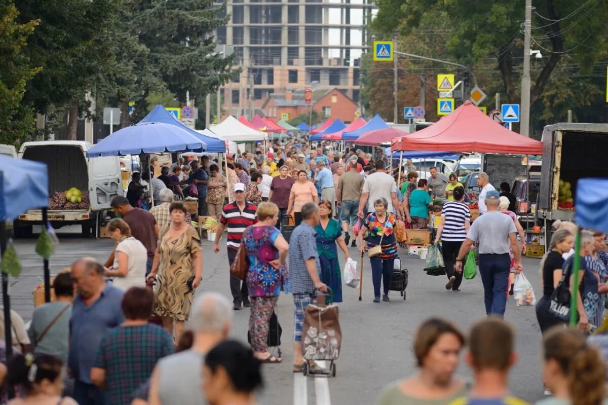    Большая праздничная ярмарка пройдёт в Майкопе 28 декабря