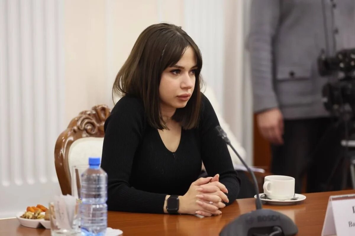    Кондратьев встретился с семьей, обратившейся к президенту на прямой линии