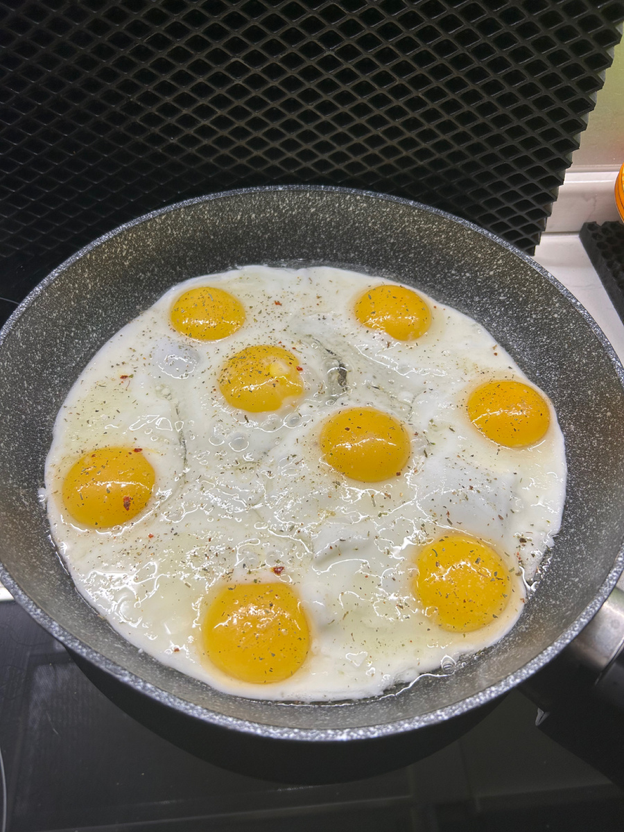 Завтрак на четверых )