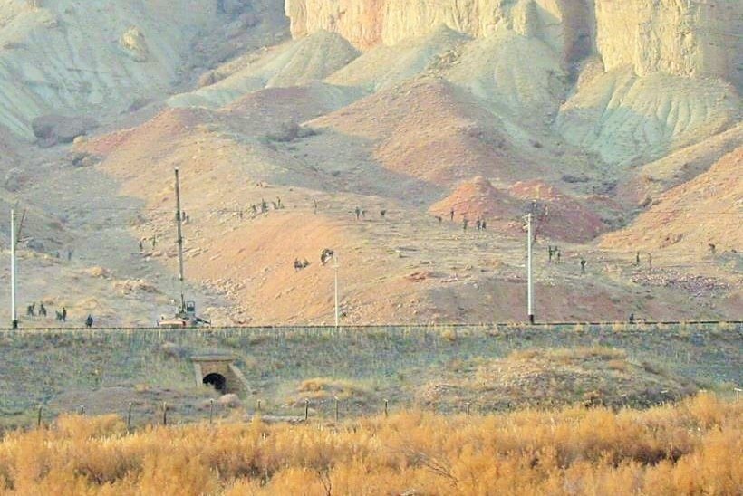 Джуга. Объект мирового культурного наследия ЮНЕСКО армянское историческое поле хачкаров в процессе разрушения. Фото-видео фиксация с иранской стороны.