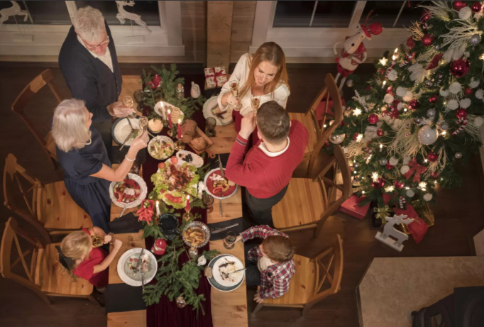    Как не омрачить детям праздник за новогодним столом Марина Шарт