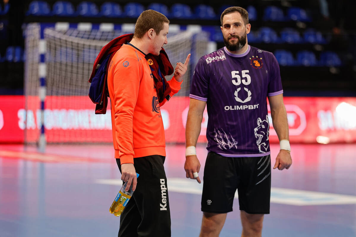    "Хочу помочь клубу вернуть чемпионство". С вратарём ЦСКА Андреем Верещагиным