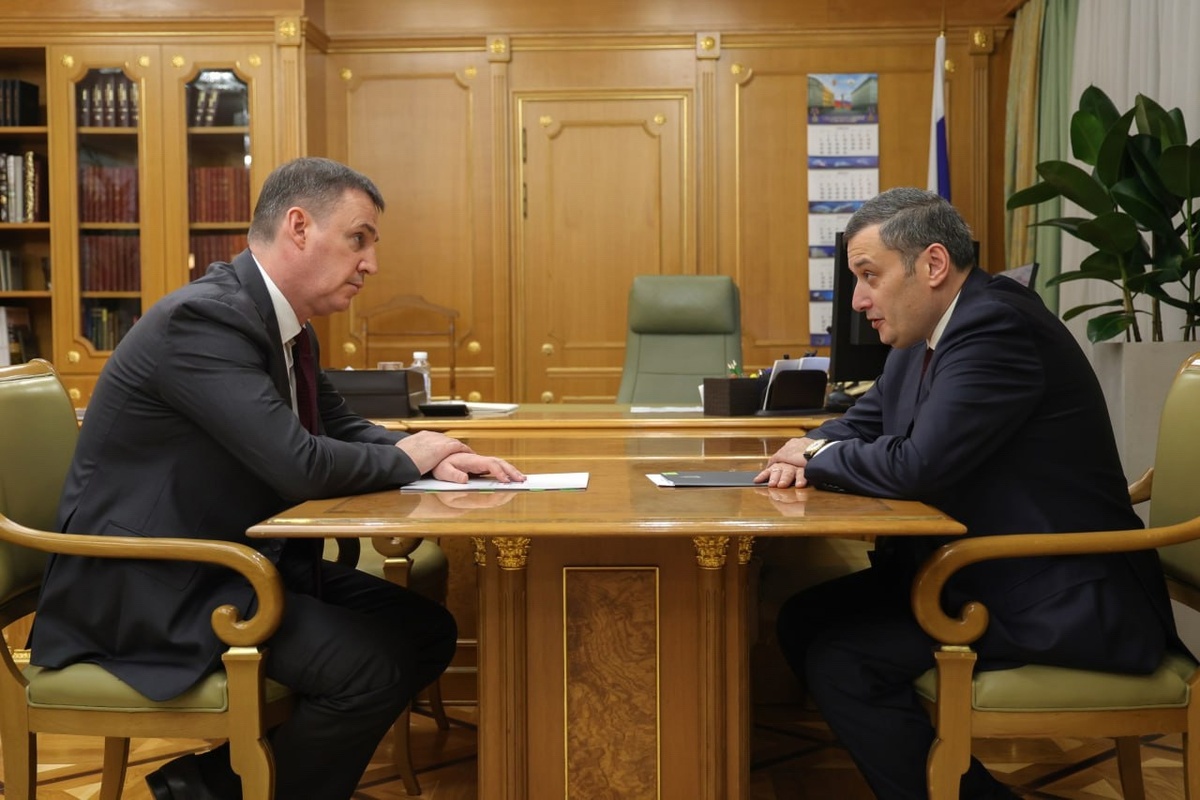    Дмитрий Патрушев и Александр Хинштейн обсудили поддержку сельхозпроизводителей Курской области