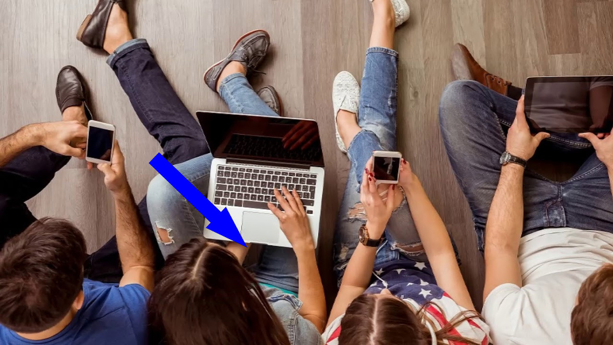    Смартфоны вместо реальности