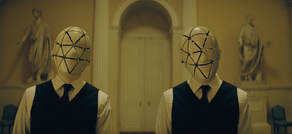 Кадр из сериала «Периферийные устройства»