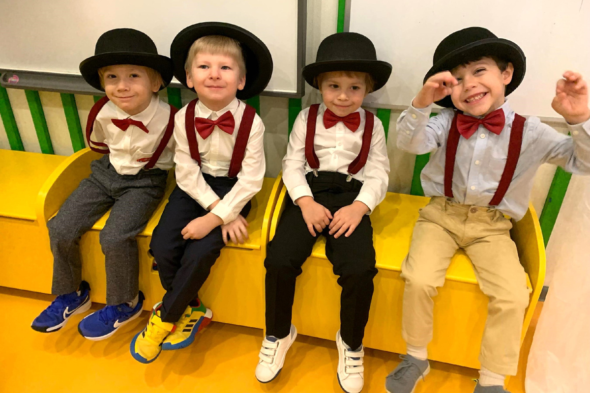 Студенты P'titCREF на новогоднем концерте