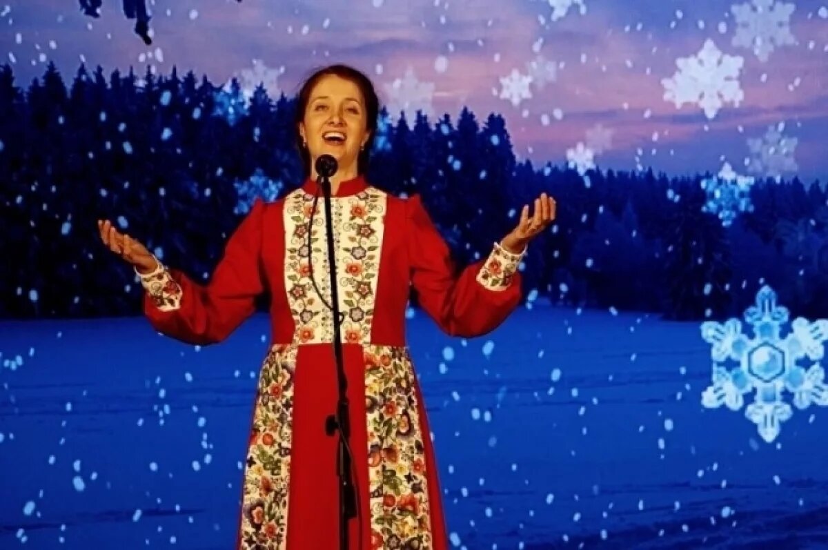    Жители Кушвы получили к Новому году светодиодный экран