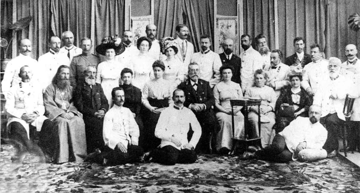 Фото из музея школы № 3 Севастополя