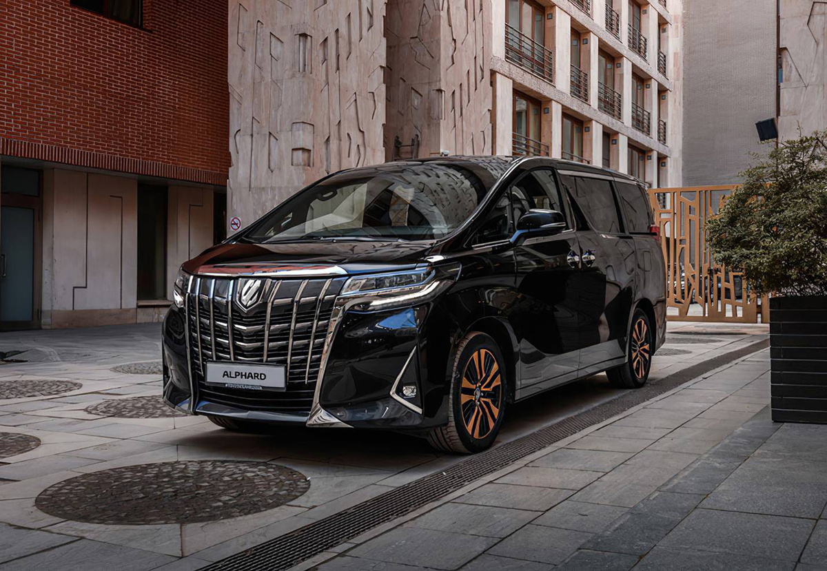 Toyota Alphard. Фото: Toyota