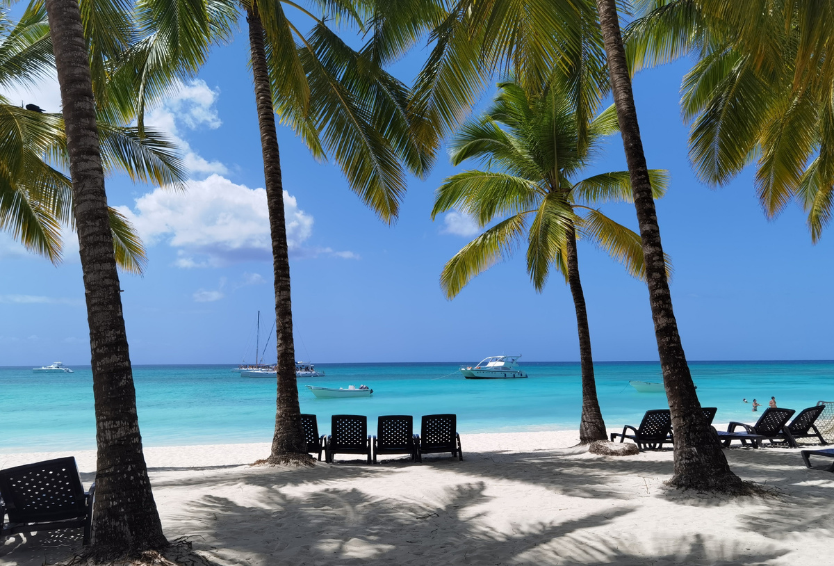 Остров Саона, Карибское море