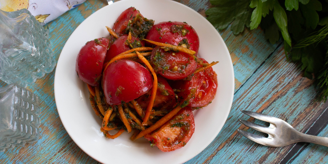 Быстрые маринованные помидоры с морковью