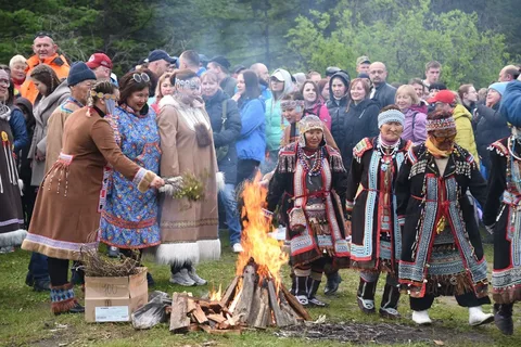 Хэбденек и "дух огня", из открытых источников в Рунете