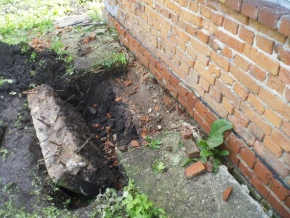 Фундамент из кирпича