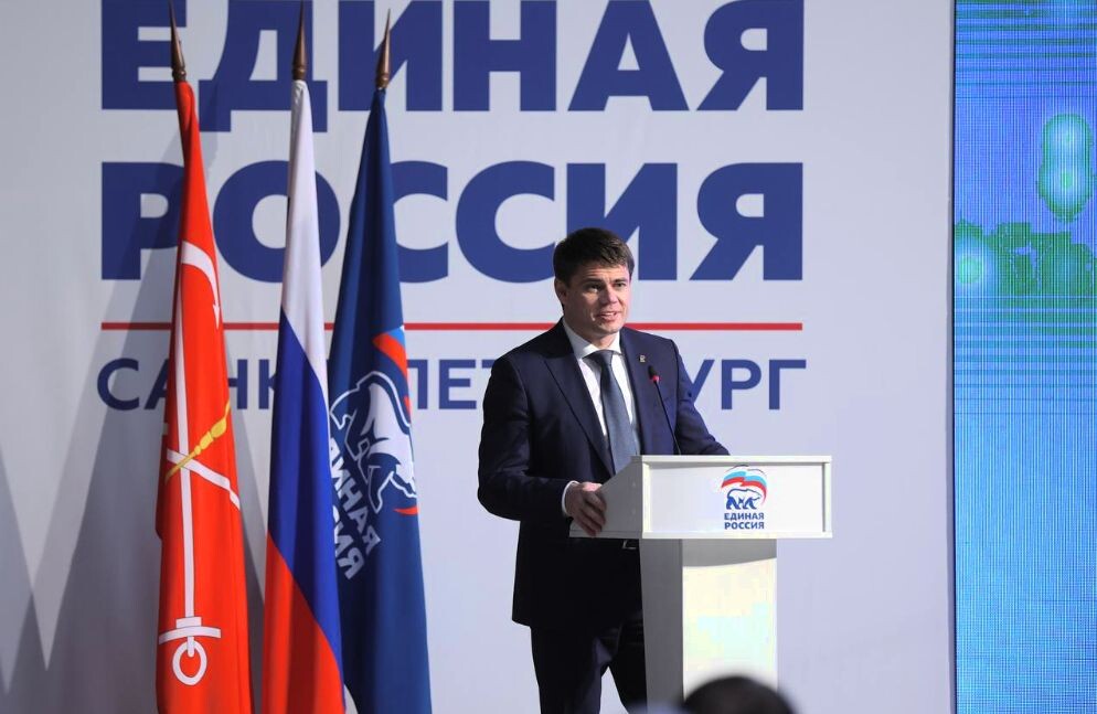 Сергей решил изменить сферу деятельности, занялся политикой