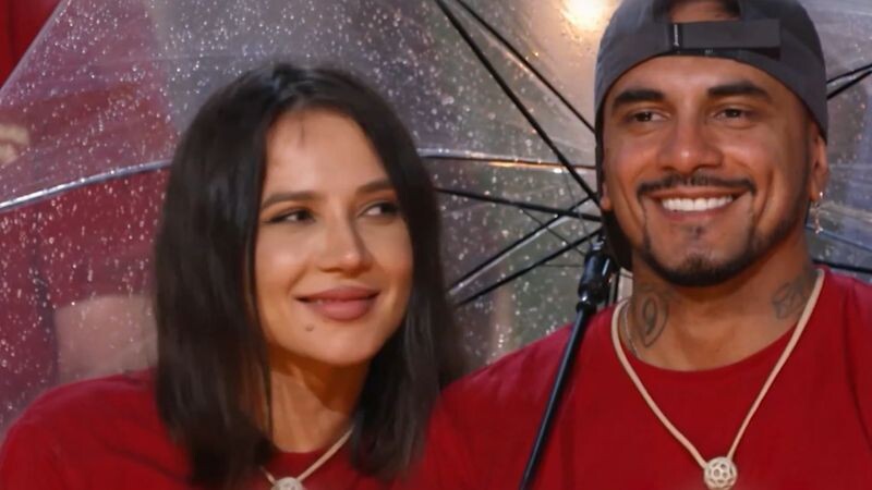 Очень "говорящие" кадры из реалити-шоу "Звёзды в джунглях".